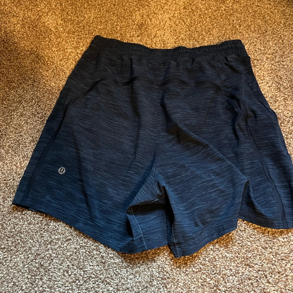 Lululemon Pace Breaker Shorts 5” Small Linerless